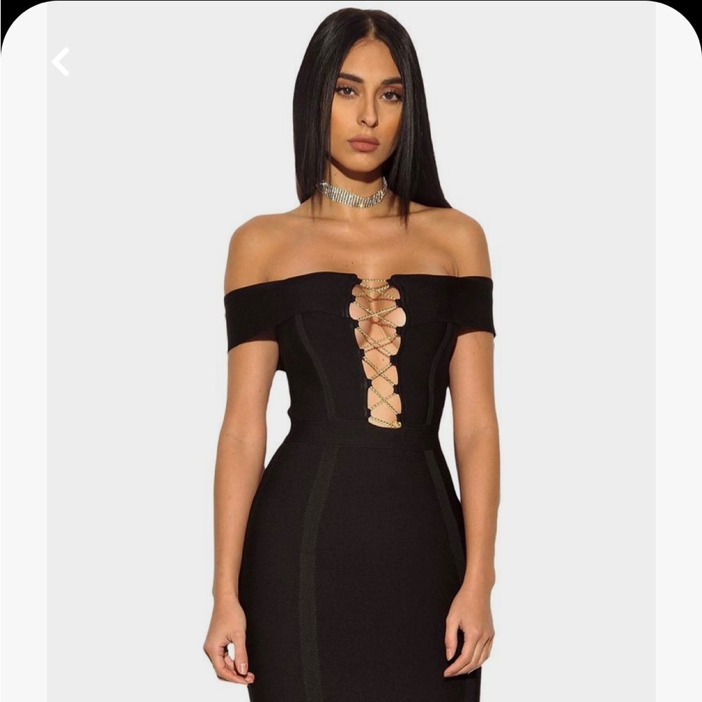 Off the shoulder bandage dress